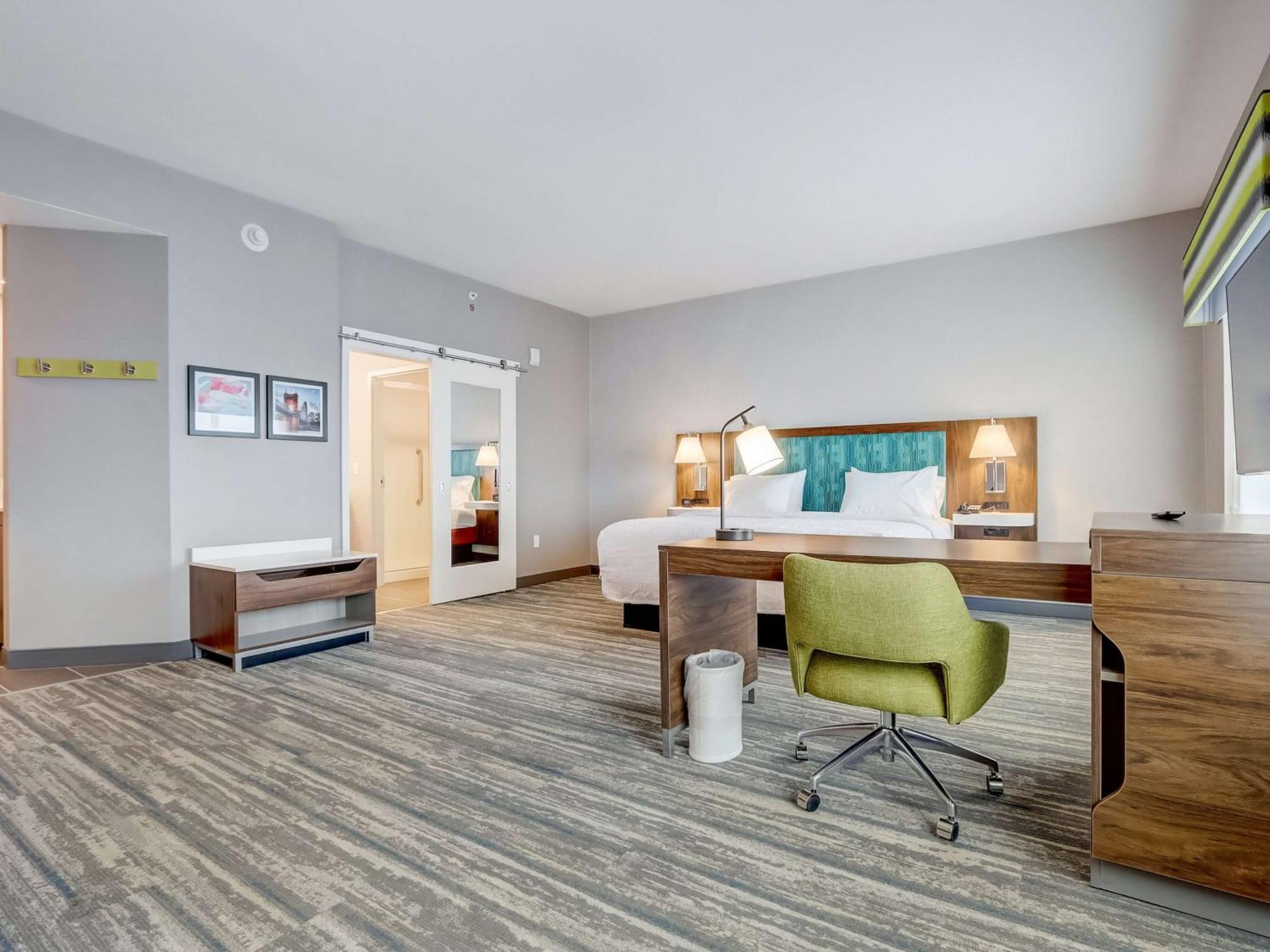 Hampton Inn & Suites Cincinnati Midtown Rookwood 외부 사진