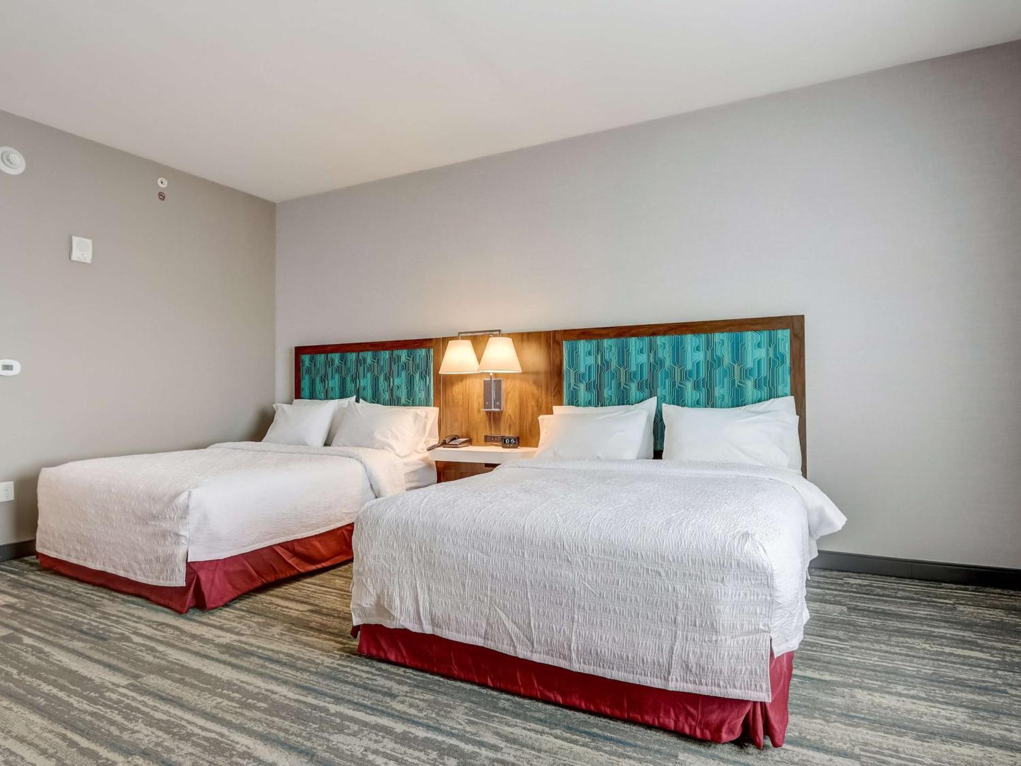 Hampton Inn & Suites Cincinnati Midtown Rookwood 외부 사진