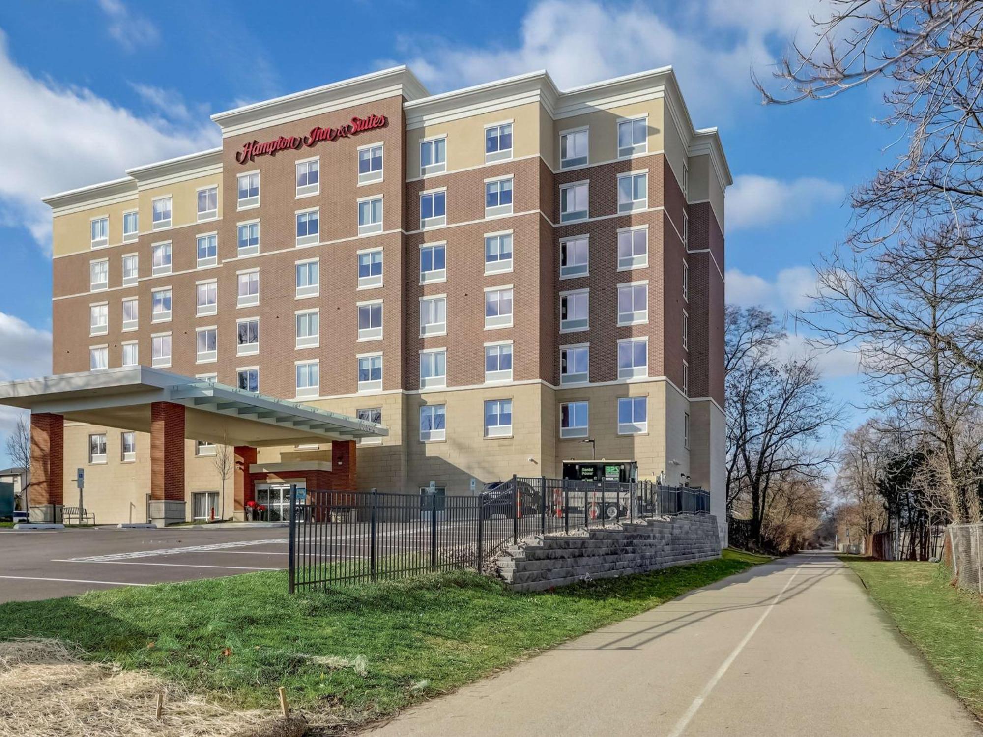 Hampton Inn & Suites Cincinnati Midtown Rookwood 외부 사진